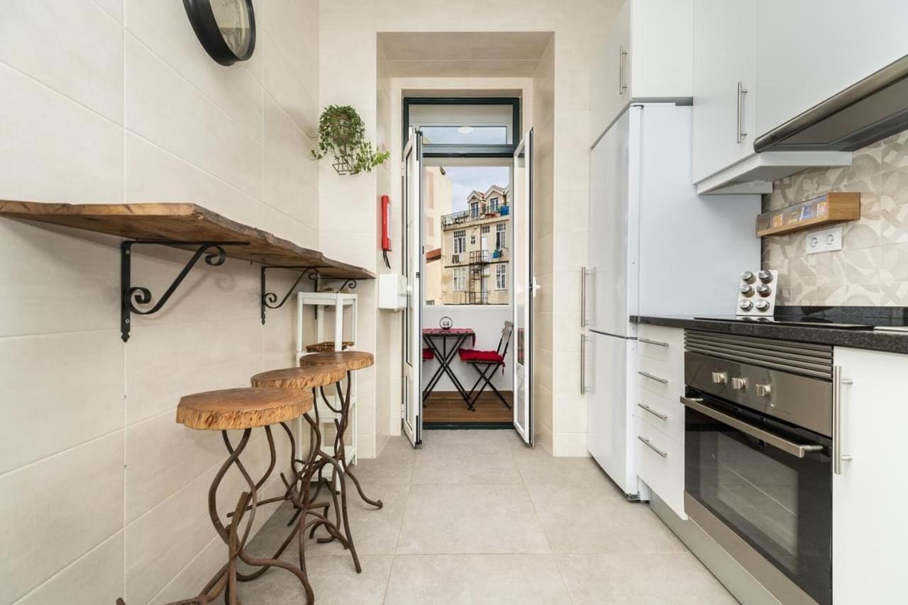 Groovy M2 R3 - Amazing Double Room With En-Suite Bathroom Lisboa Екстериор снимка